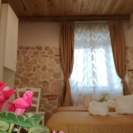 Antico Borgo Couette-café 3*