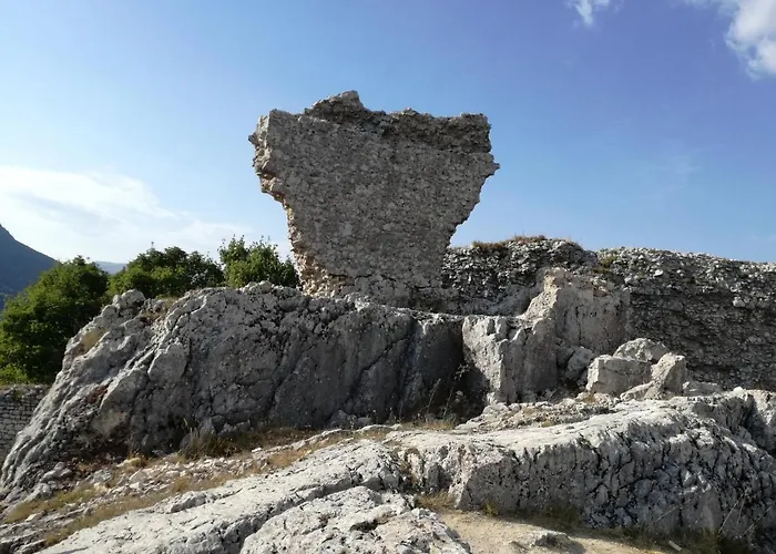 Antico Borgo Bed and Breakfast 3*