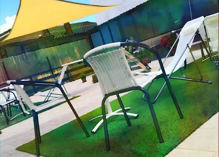 Alojamento de Acomodação e Pequeno-almoço Antico Borgo Ovindoli